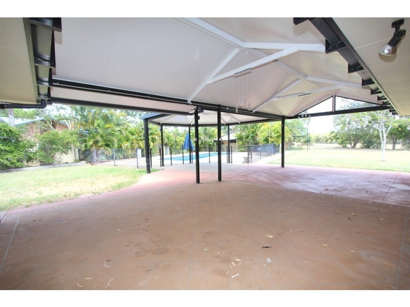 21 Coaker Drive, Emerald QLD 4720