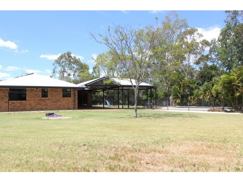 21 Coaker Drive, Emerald QLD 4720