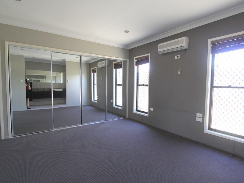 Unit 2/228 Borilla Street, Emerald QLD 4720