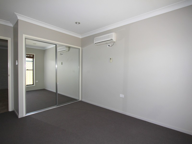 Unit 2/228 Borilla Street, Emerald QLD 4720