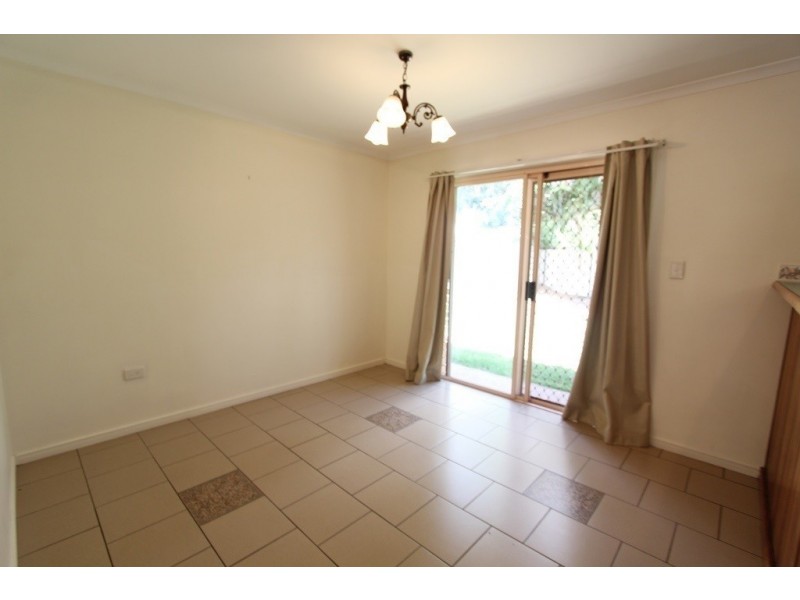 8 Judith Grove, Emerald QLD 4720