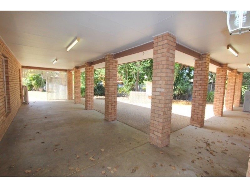 8 Judith Grove, Emerald QLD 4720