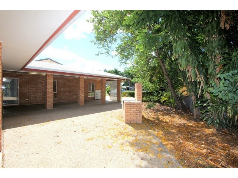8 Judith Grove, Emerald QLD 4720