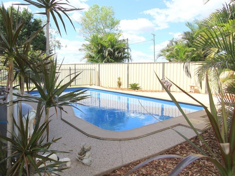 147 Opal Street, Emerald QLD 4720