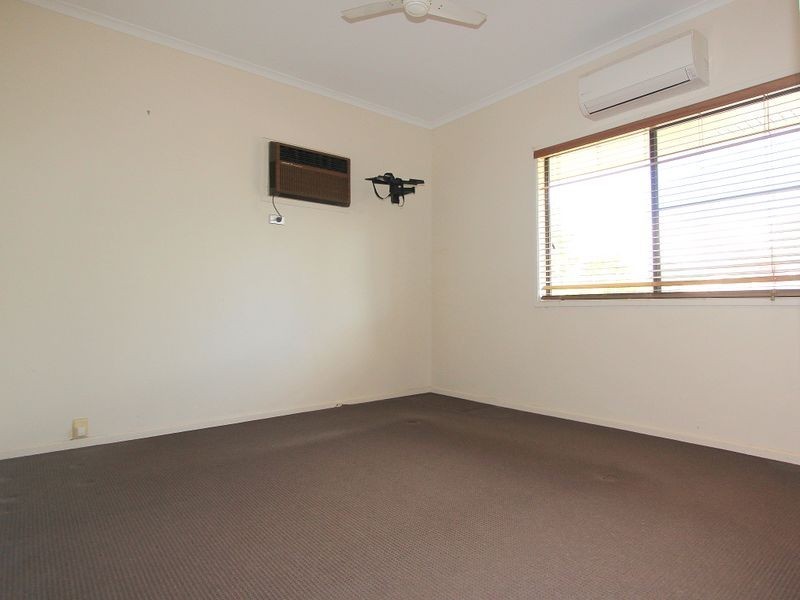 147 Opal Street, Emerald QLD 4720