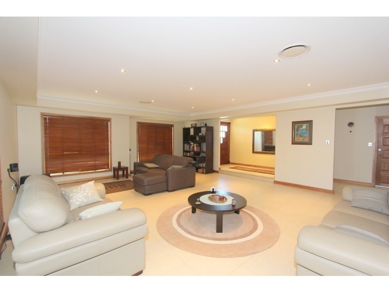 51 Kidd Street, Emerald QLD 4720