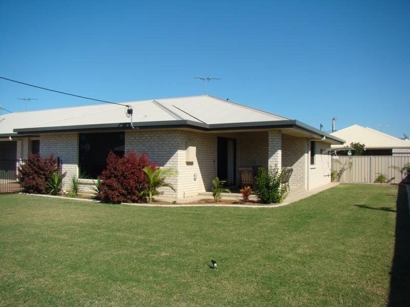 Unit 1/16 Joel Ernest, Emerald QLD 4720