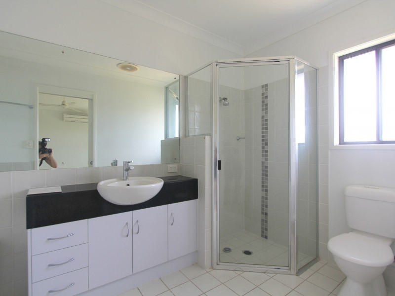 16 Rogers Street, Emerald QLD 4720