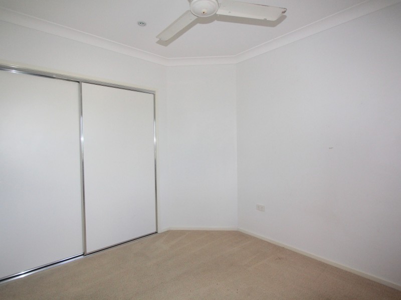 16 Rogers Street, Emerald QLD 4720