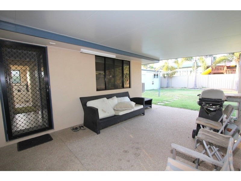 38 Cowan Crescent, Emerald QLD 4720