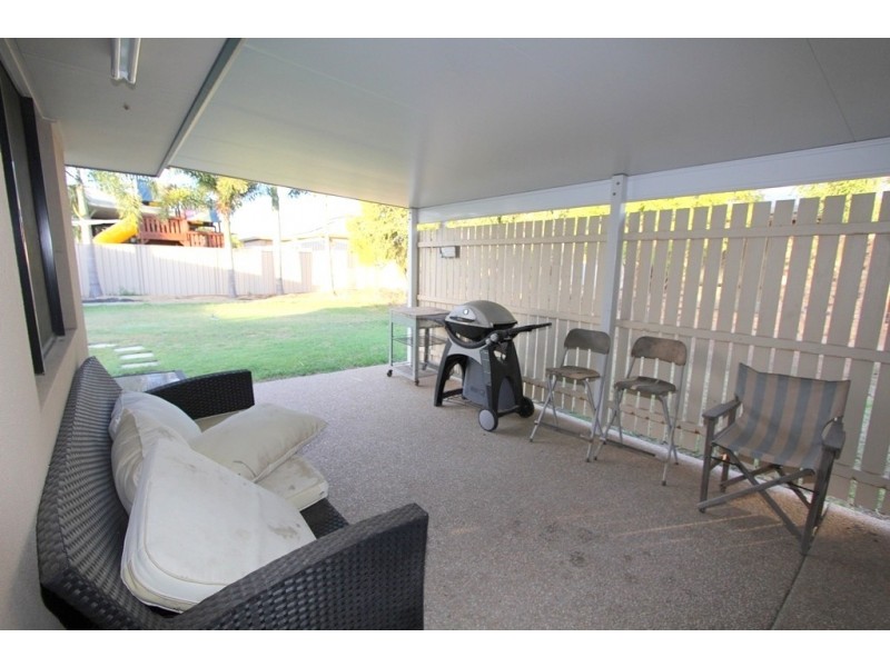 38 Cowan Crescent, Emerald QLD 4720