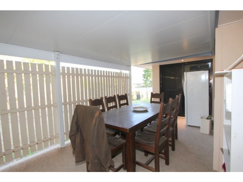 38 Cowan Crescent, Emerald QLD 4720