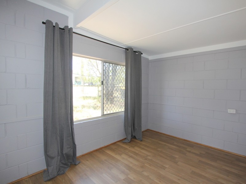 23 Retro Street, Capella QLD 4723