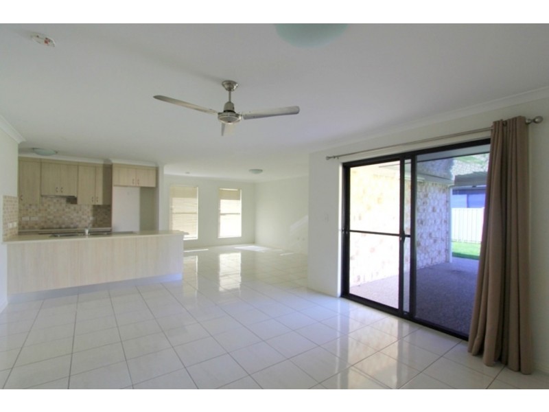 210 Borilla Street, Emerald QLD 4720