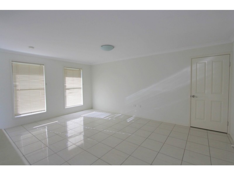 210 Borilla Street, Emerald QLD 4720