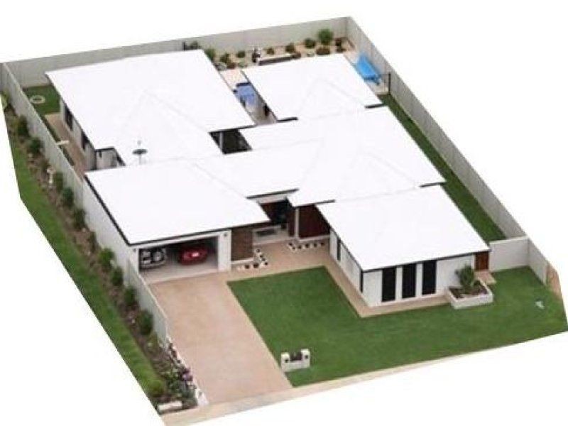 19 Saville Street, Emerald QLD 4720