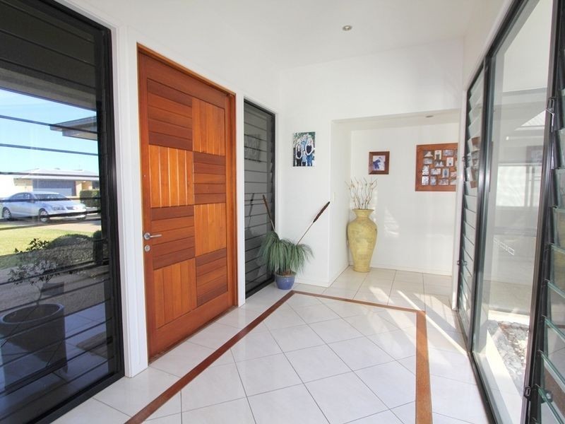 19 Saville Street, Emerald QLD 4720