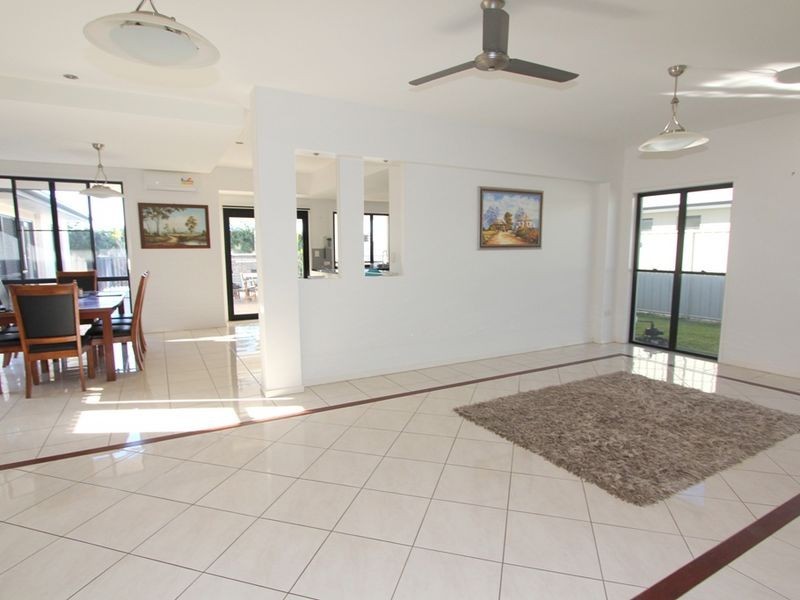 19 Saville Street, Emerald QLD 4720