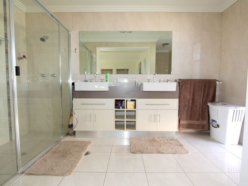 19 Saville Street, Emerald QLD 4720