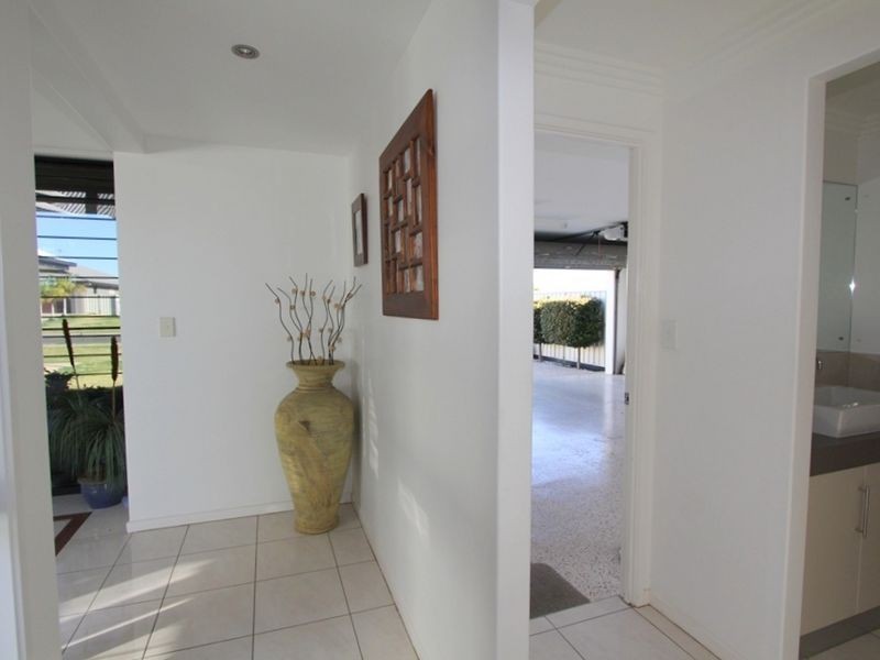 19 Saville Street, Emerald QLD 4720