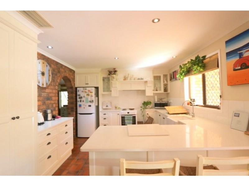 74 Moody Street, Emerald QLD 4720