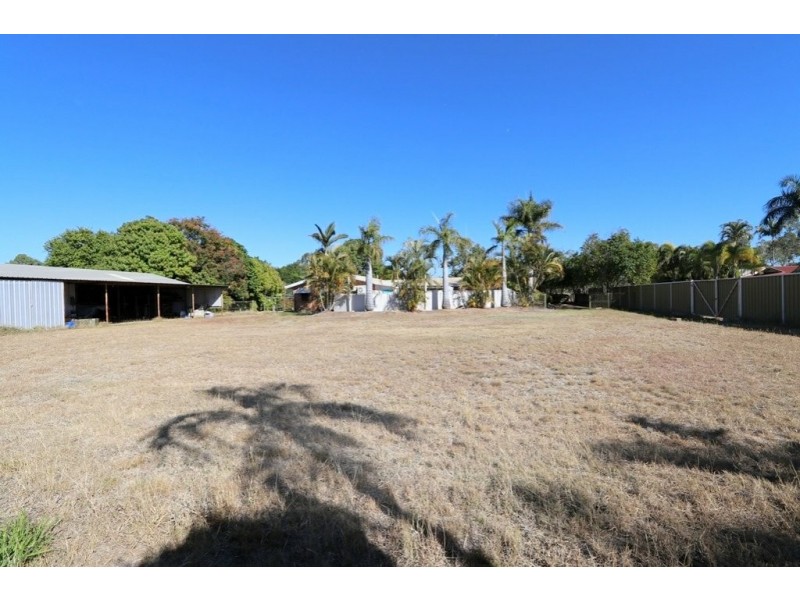 74 Moody Street, Emerald QLD 4720