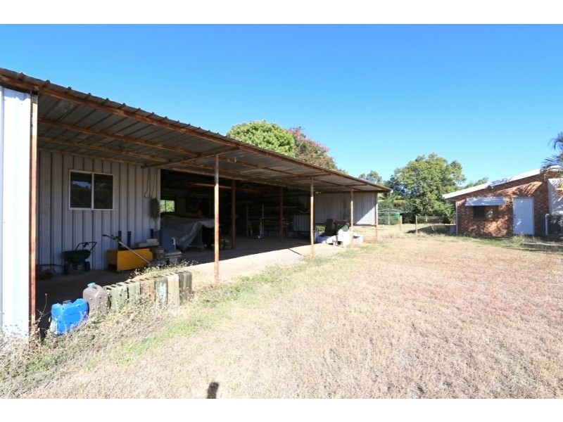74 Moody Street, Emerald QLD 4720