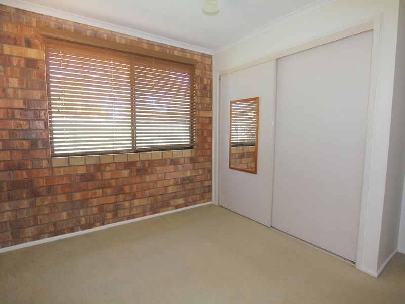 4/126 Opal St, Emerald QLD 4720