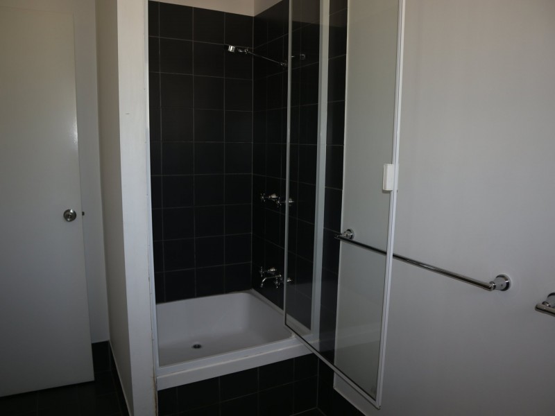 Unit 1/25 Baker Street, Emerald QLD 4720