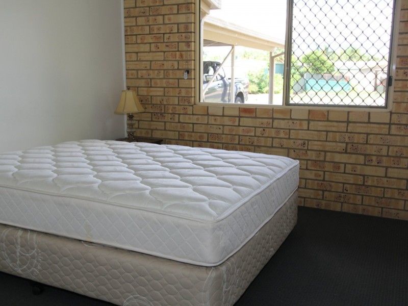 Unit 1/25 Baker Street, Emerald QLD 4720