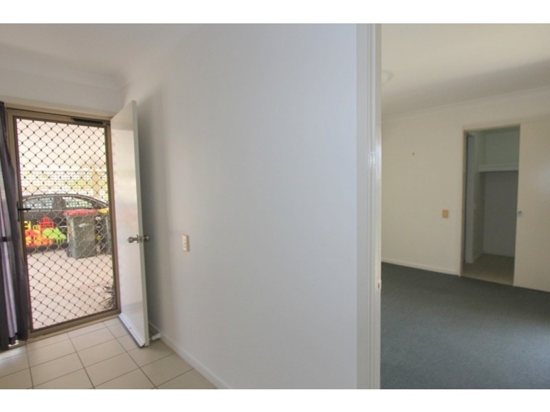 1 Chalmers Crescent, Emerald QLD 4720