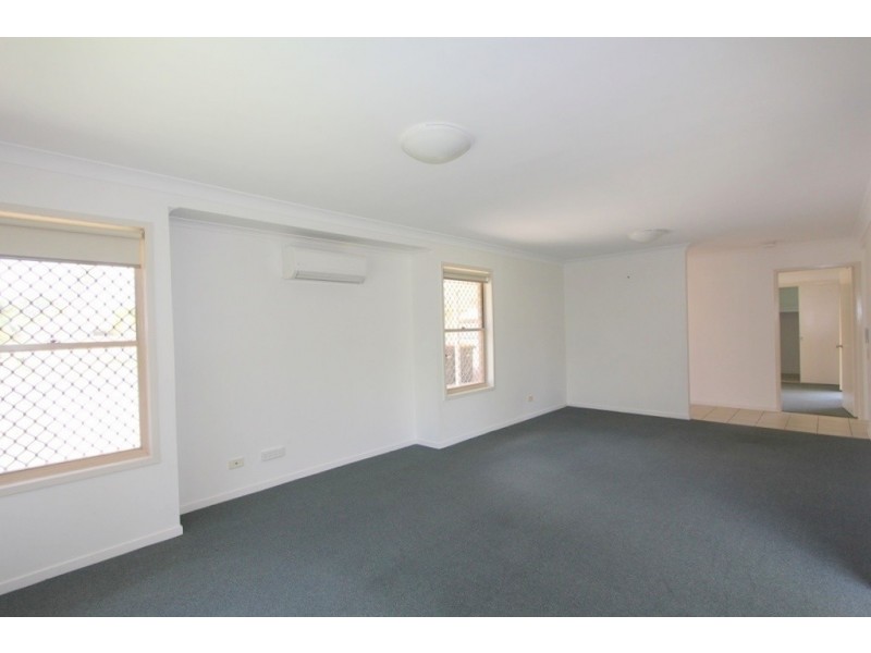 1 Chalmers Crescent, Emerald QLD 4720
