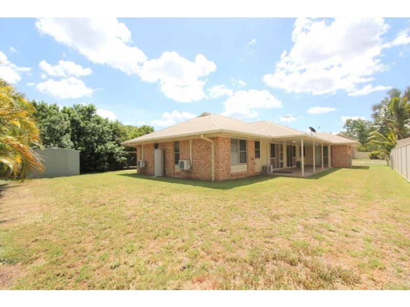 10 Spring Grove, Emerald QLD 4720
