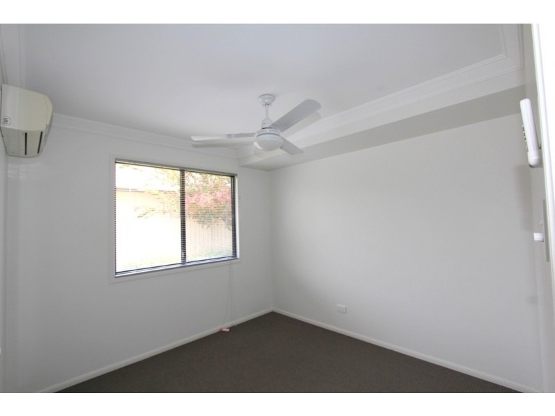 1/70 Long Street, Emerald QLD 4720