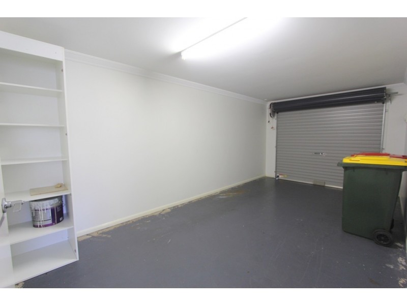 1/70 Long Street, Emerald QLD 4720