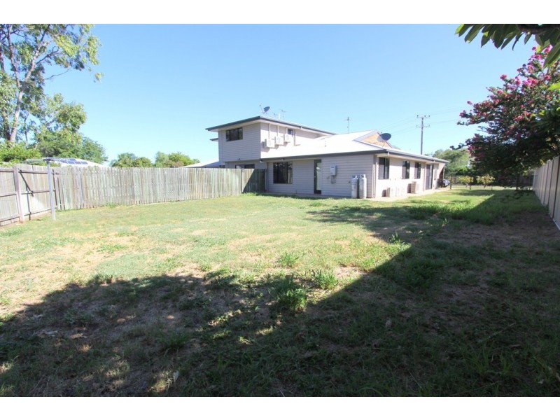 1/70 Long Street, Emerald QLD 4720