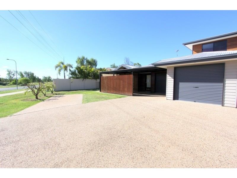 1/70 Long Street, Emerald QLD 4720