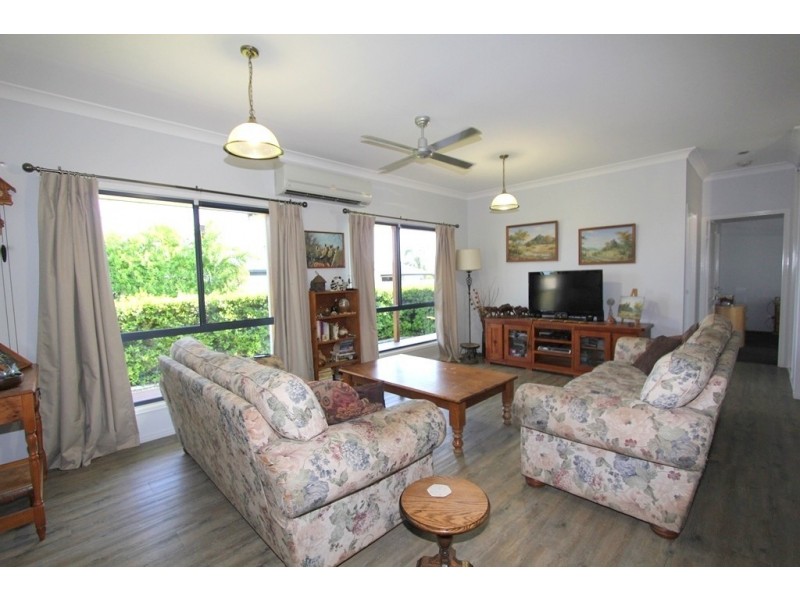 18 Carrington Street, Emerald QLD 4720