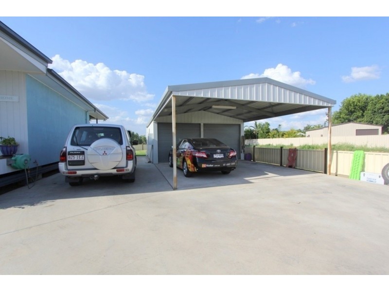 18 Carrington Street, Emerald QLD 4720