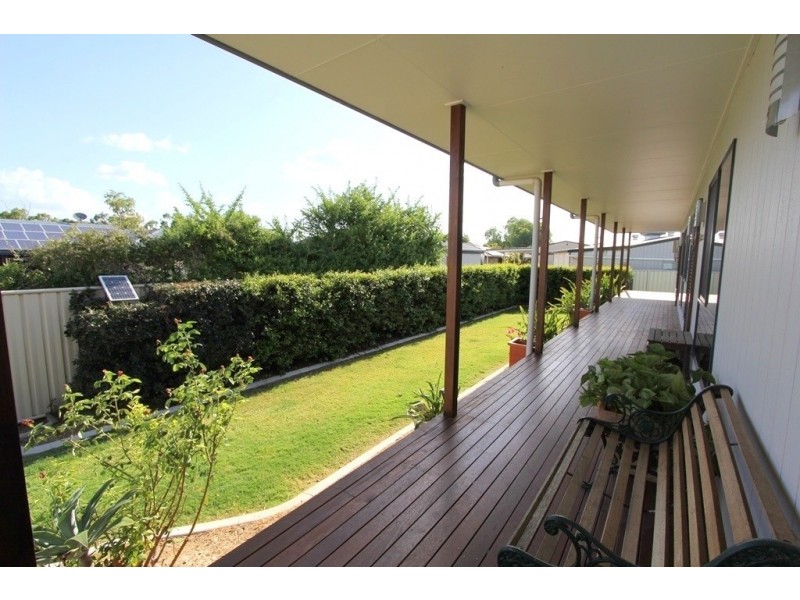 18 Carrington Street, Emerald QLD 4720