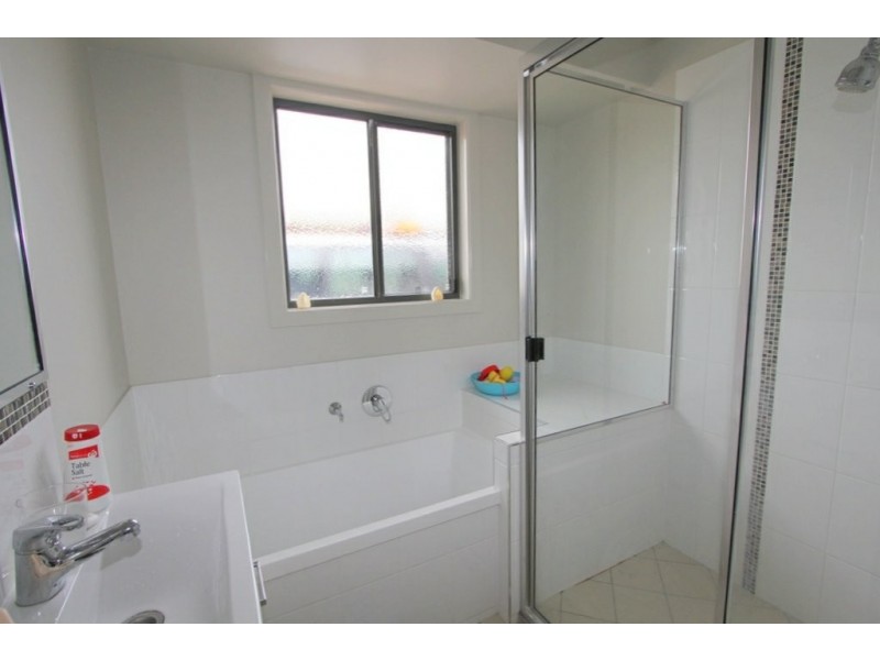 26 Wright Street, Emerald QLD 4720