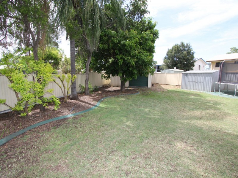 5 Hass Place, Emerald QLD 4720
