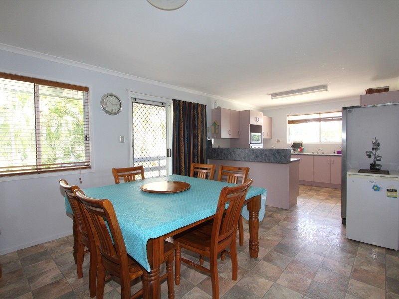 5 Hass Place, Emerald QLD 4720