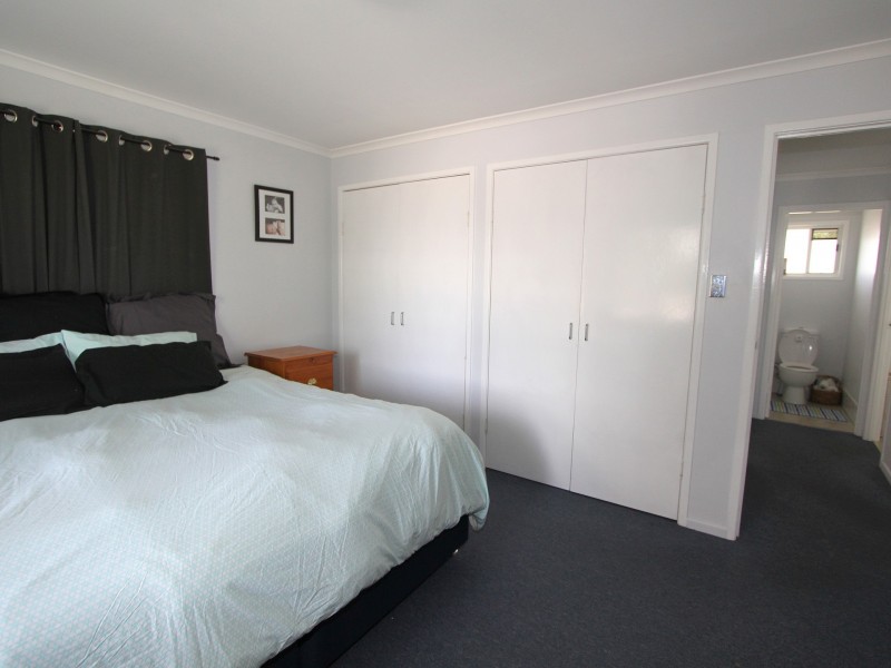 5 Hass Place, Emerald QLD 4720