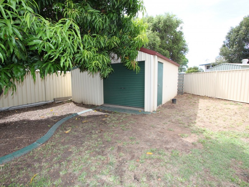 5 Hass Place, Emerald QLD 4720