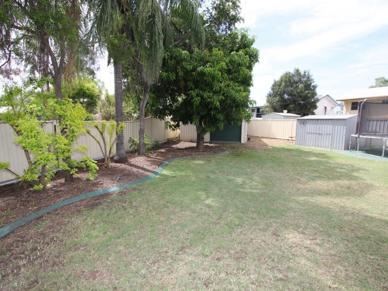 5 Hass Place, Emerald QLD 4720