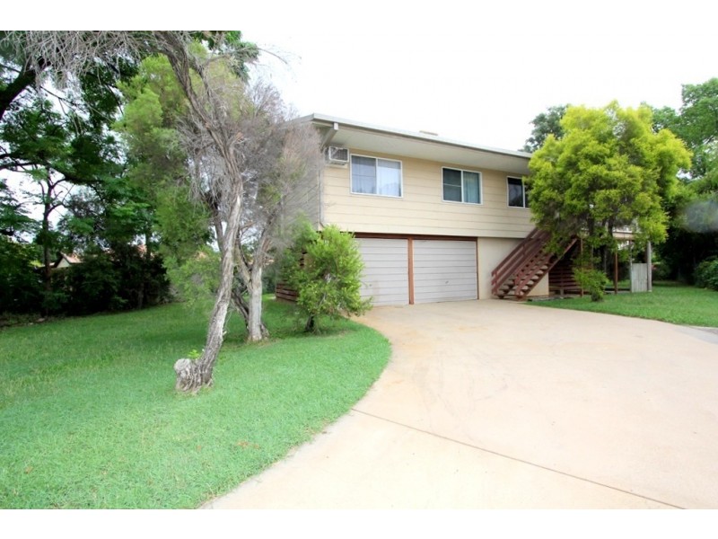 99 Moody Street, Emerald QLD 4720