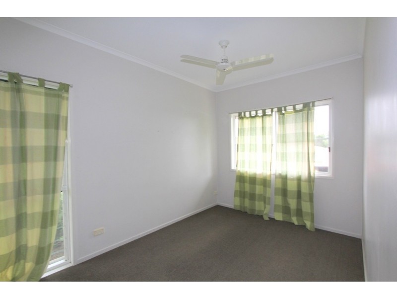 99 Moody Street, Emerald QLD 4720