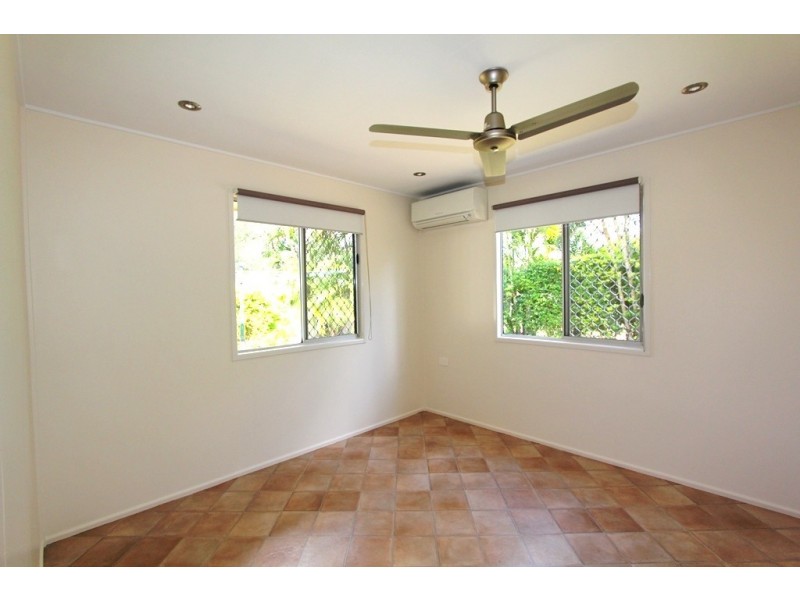 2 Garnett Street, Emerald QLD 4720