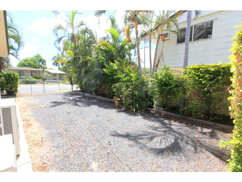 2 Garnett Street, Emerald QLD 4720